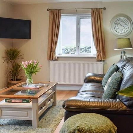 Cremlyn Lodge Beaumaris Ngoại thất bức ảnh