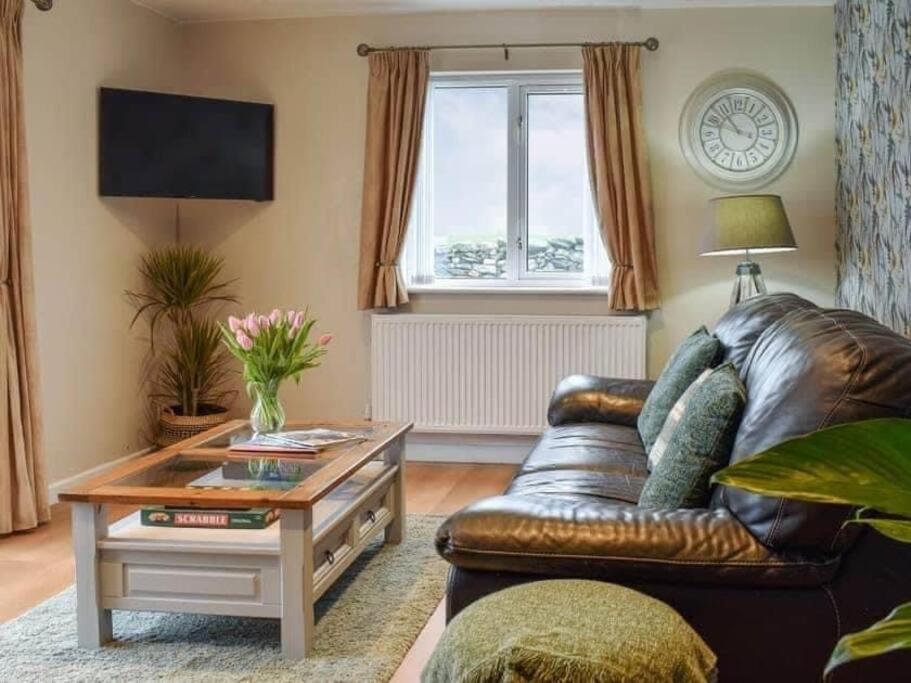 Cremlyn Lodge Beaumaris Ngoại thất bức ảnh